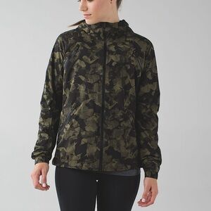Lululemon Rise & Shine Jacket II Jumbo Mystic Jungle Fatigue Green Black Grey 4